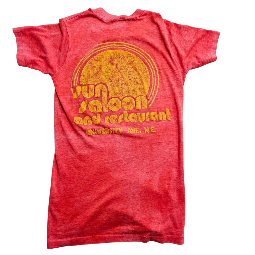 Downerwear T-Shirt Mens Small Red Sun Saloon Restaurant Vintage 50/50 USA Made